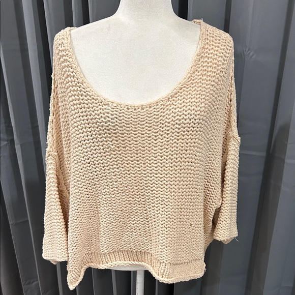 Free People Sweaters - Free People Cream Scoop Neck Sweater